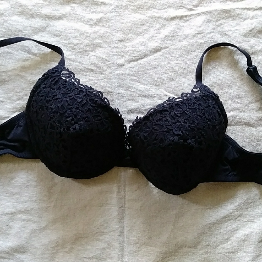 🔥La Perla black lace bra size 36D - Picture 3 of 16